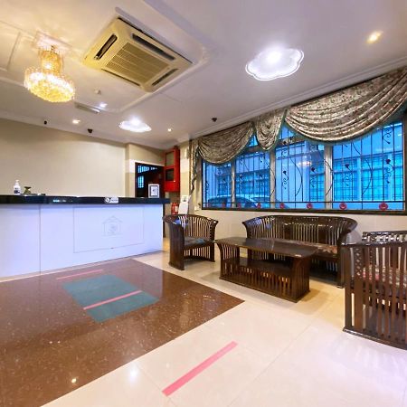 Mr Hotel Nusa Bestari Skudai Ngoại thất bức ảnh