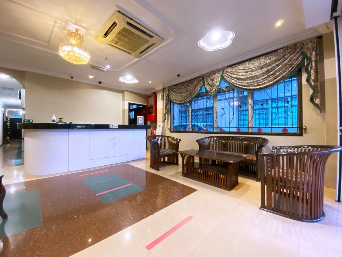 Mr Hotel Nusa Bestari Skudai Ngoại thất bức ảnh