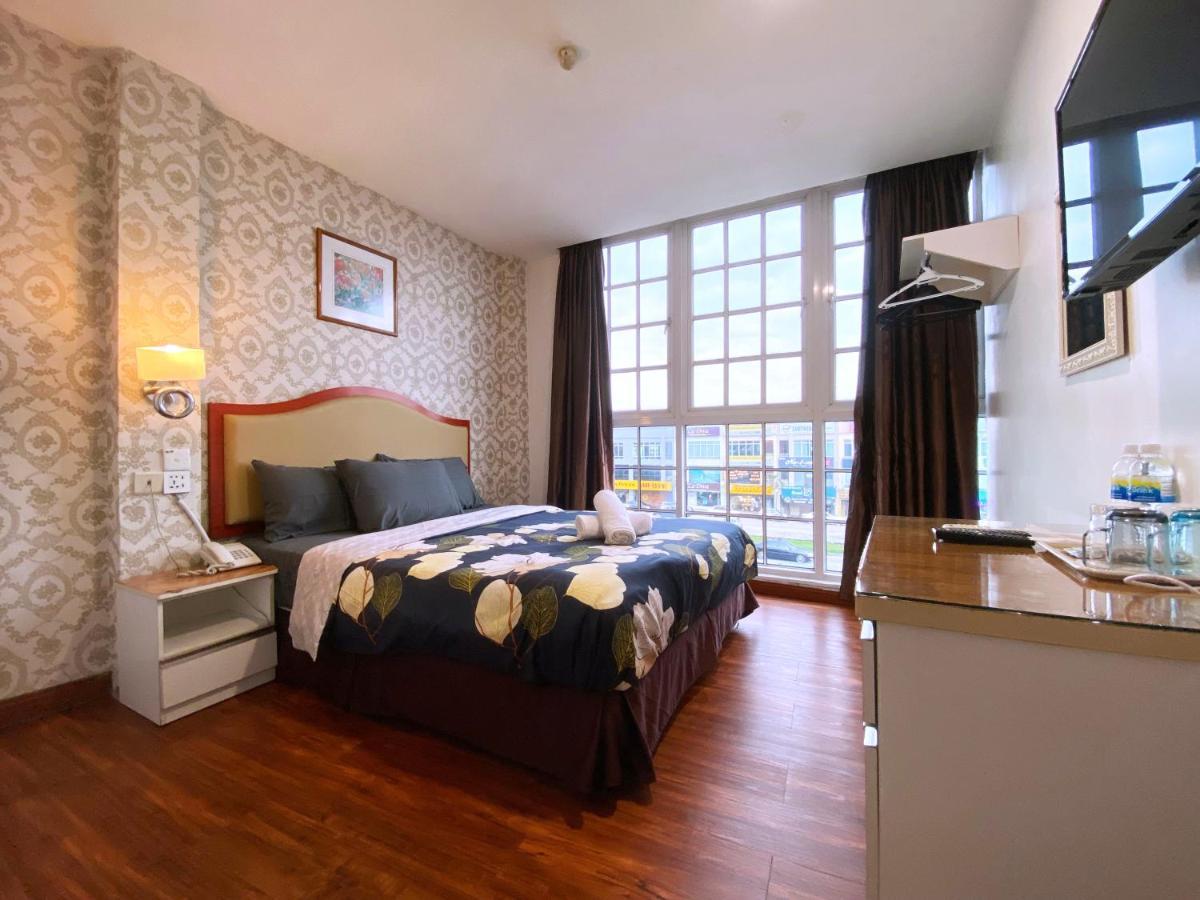 Mr Hotel Nusa Bestari Skudai Ngoại thất bức ảnh