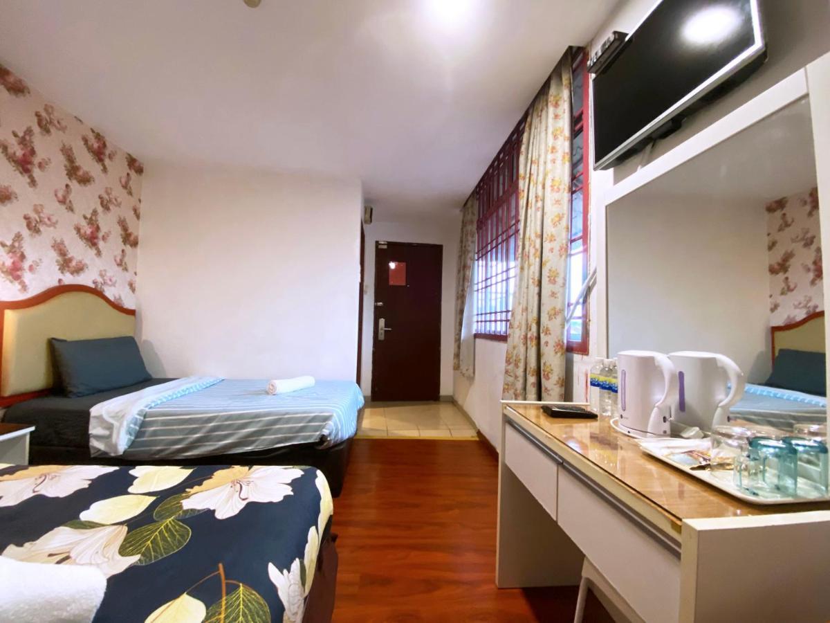 Mr Hotel Nusa Bestari Skudai Ngoại thất bức ảnh